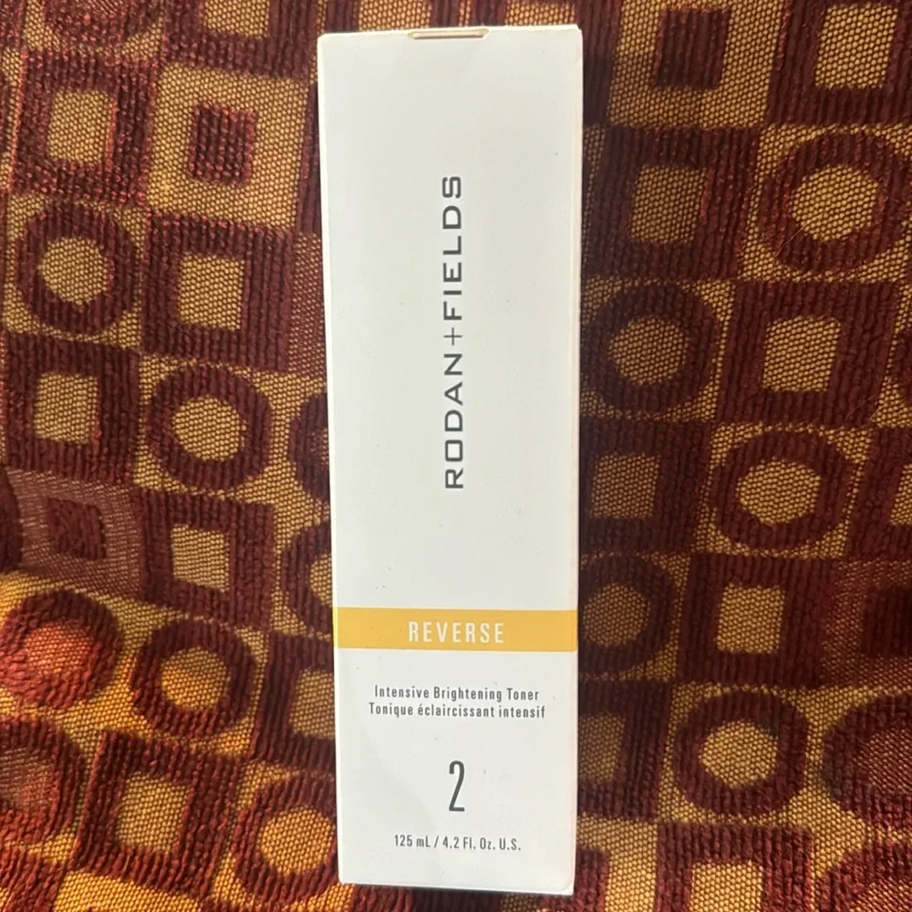 Rodan + Fields Reverse step 2 Intensive Brightening Toner